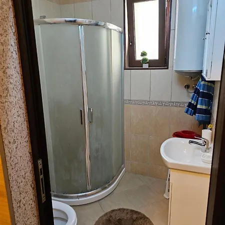 Apartment Marinela 2 *
