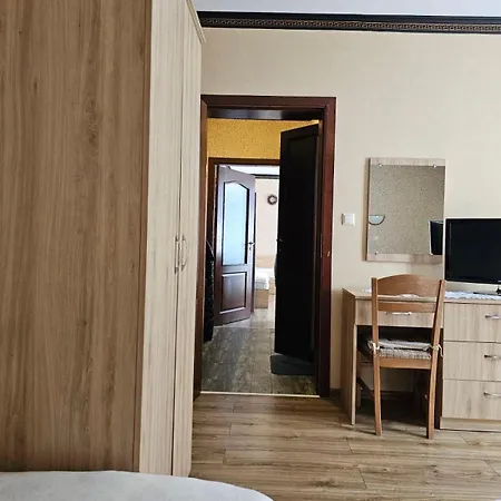 Marinela 2 Apartment *