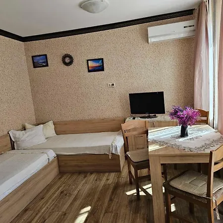 Apartament Marinela 2 *